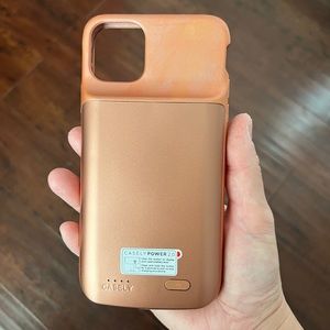 iPhone 11 Pro Max Casely Powered Charging Case